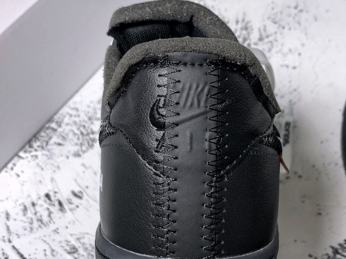 AIR FORCE 1 ’07 VIRGIL X MOMA AV5210-001